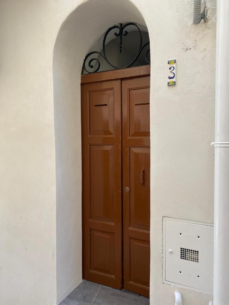 Casa Vicolo Re Apartment Чефалу Екстериор снимка