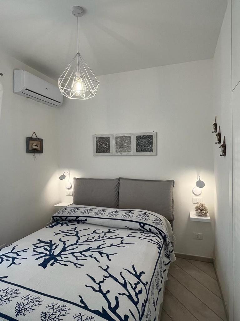 Casa Vicolo Re Apartment Чефалу Екстериор снимка