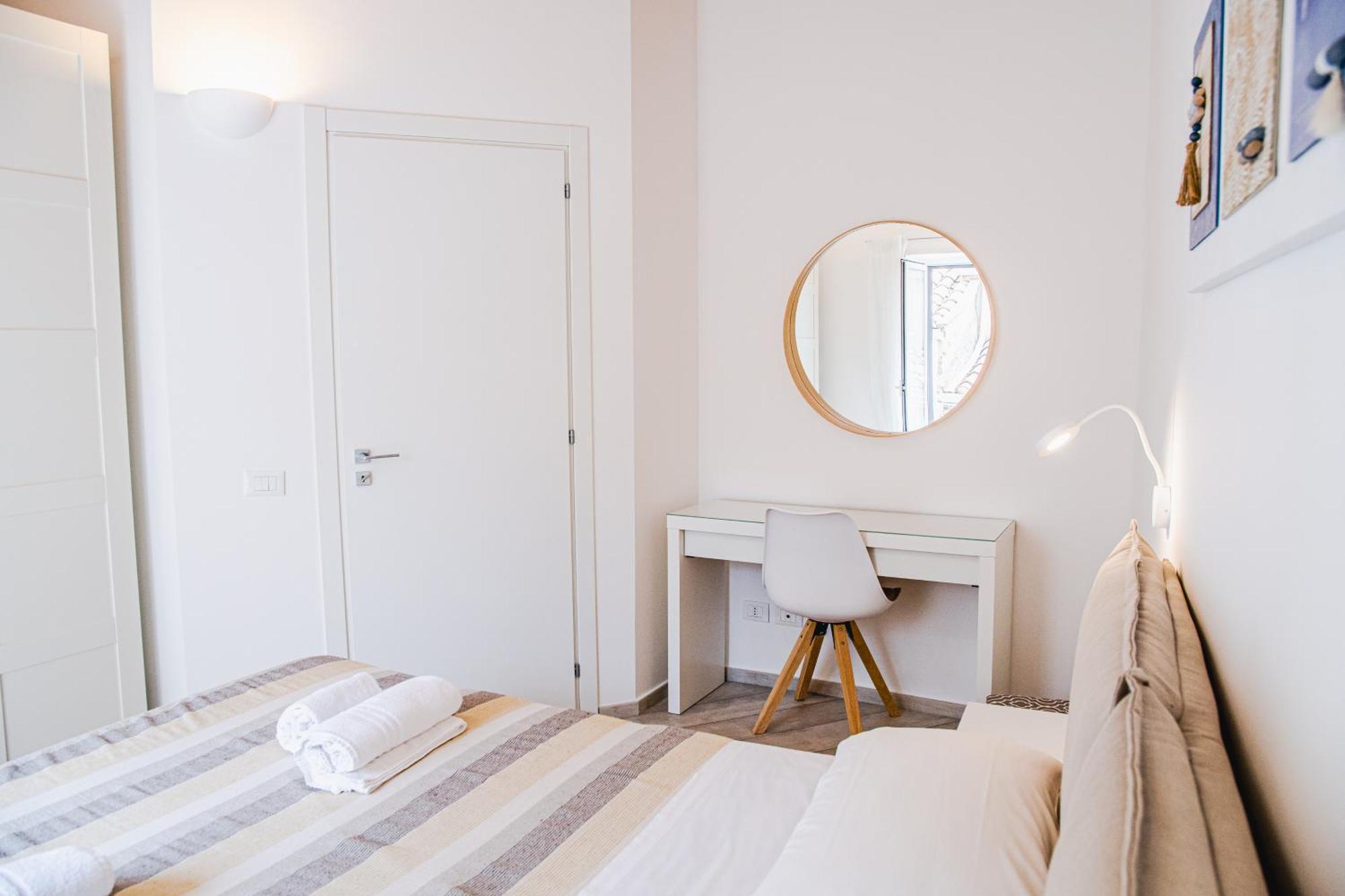 Casa Vicolo Re Apartment Чефалу Екстериор снимка